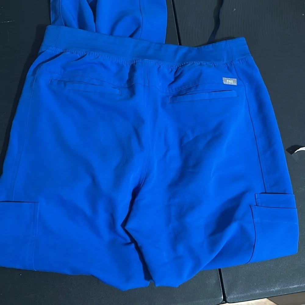 Figs men scrub pants size medium royal blue